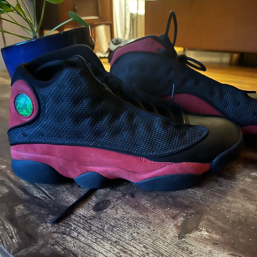 Jordan sneaker in excellent condition